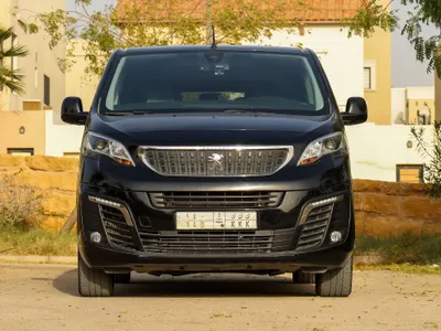 2024 بيجو ترافلر