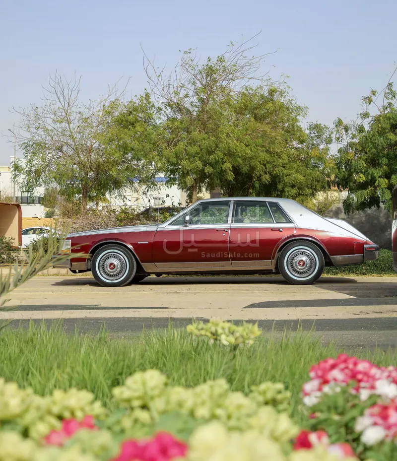 1981 كاديلاك سيفيل