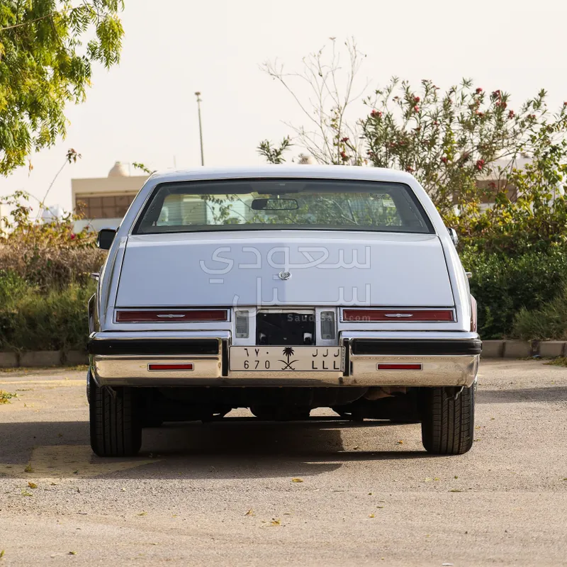 1981 كاديلاك سيفيل