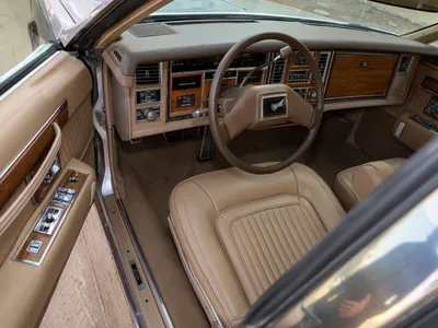 1981 كاديلاك سيفيل