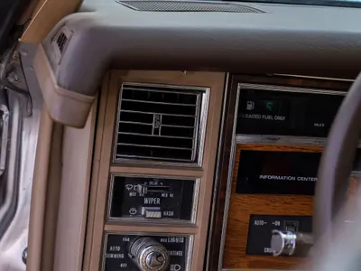 1981 كاديلاك سيفيل