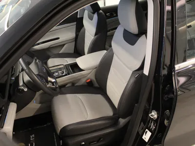 2024 فورد تيريتوري تيتانيوم بلس