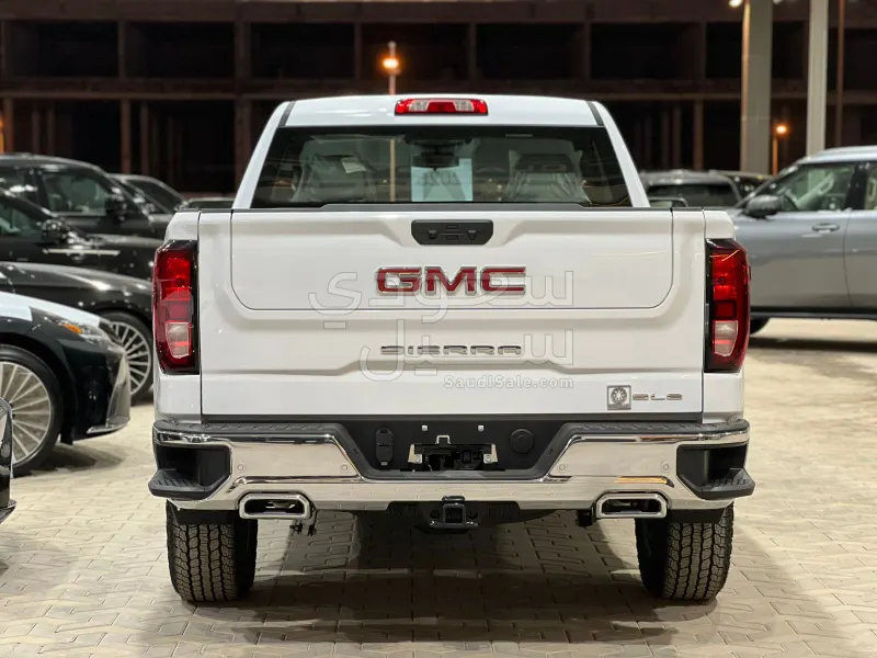 2026 جي ام سي سييرا اس ال اي