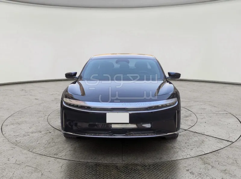 2024 لوسيد اير بيور