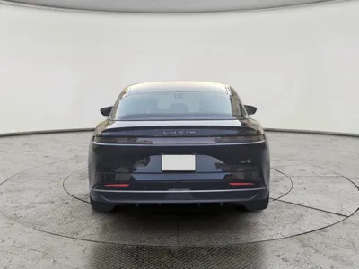 2024 لوسيد اير بيور