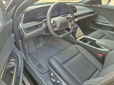 2024 لوسيد اير بيور