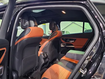 2024 مرسيدس - بنز جي إل سي 300 كوبيه