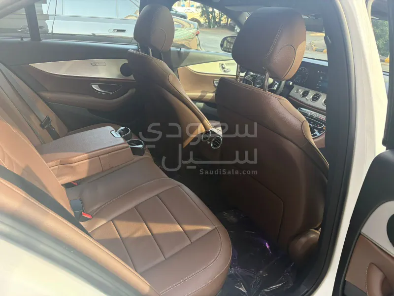 2021 مرسيدس - بنز إي 250