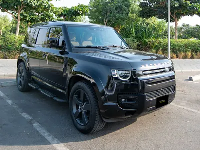 2024 لاند روفر ديفيندر 110