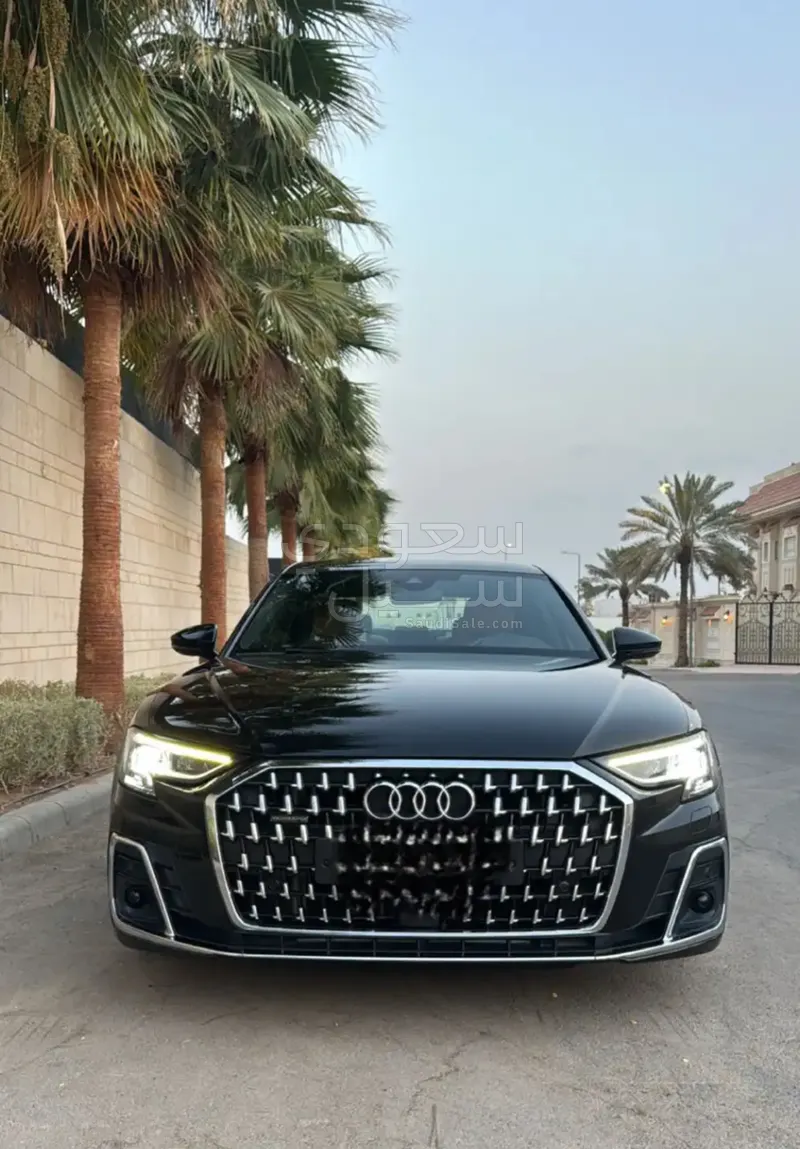 2023 اودي اي 8 50 تي إي اف اي