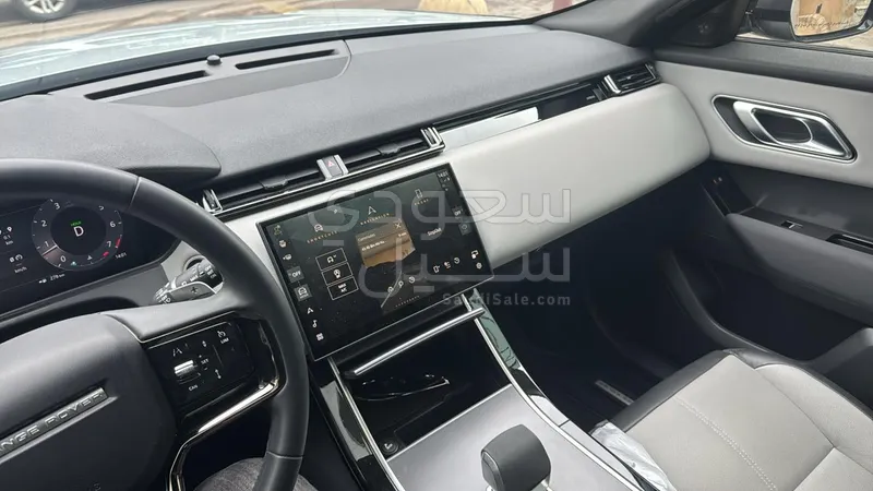 2024 لاند روفر رينج روفر فيلار أر - دايناميك