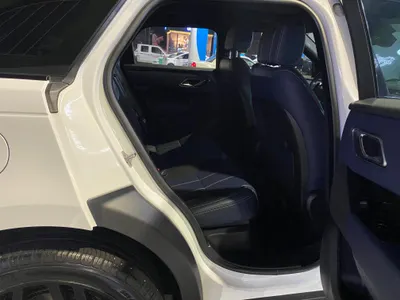 2021 لاند روفر رينج روفر فيلار فيلار