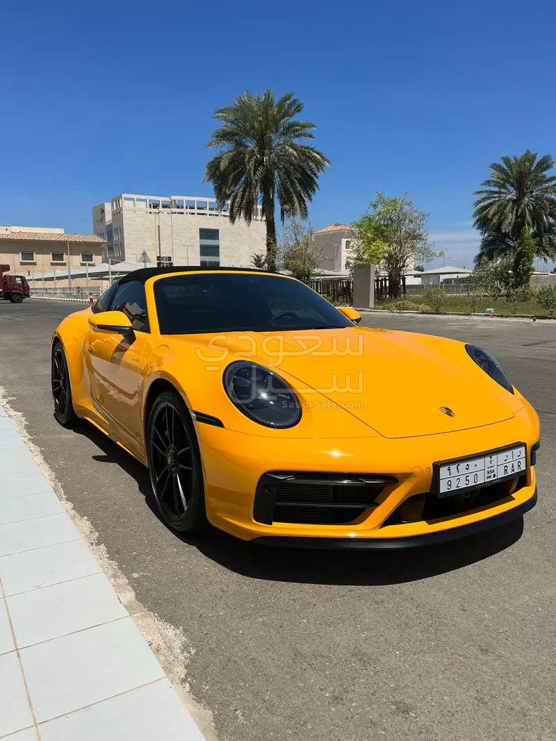 2022 بورش 911 تارجا 4 جي تي اس