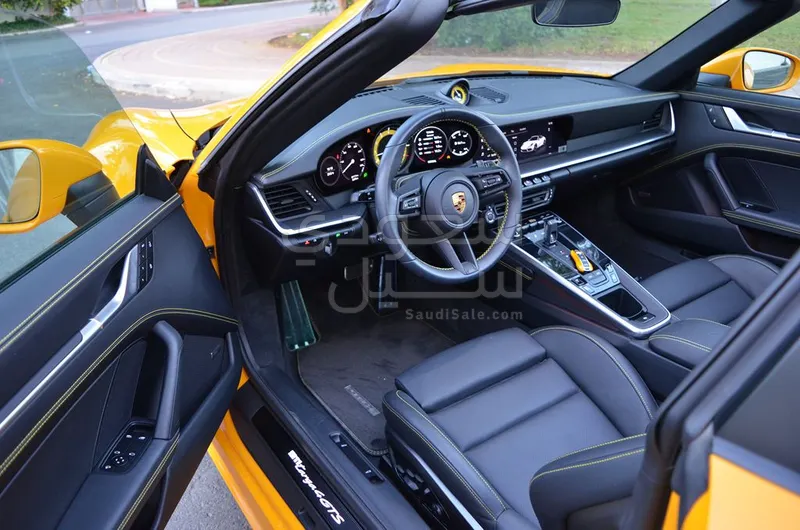 2022 بورش 911 تارجا 4 جي تي اس