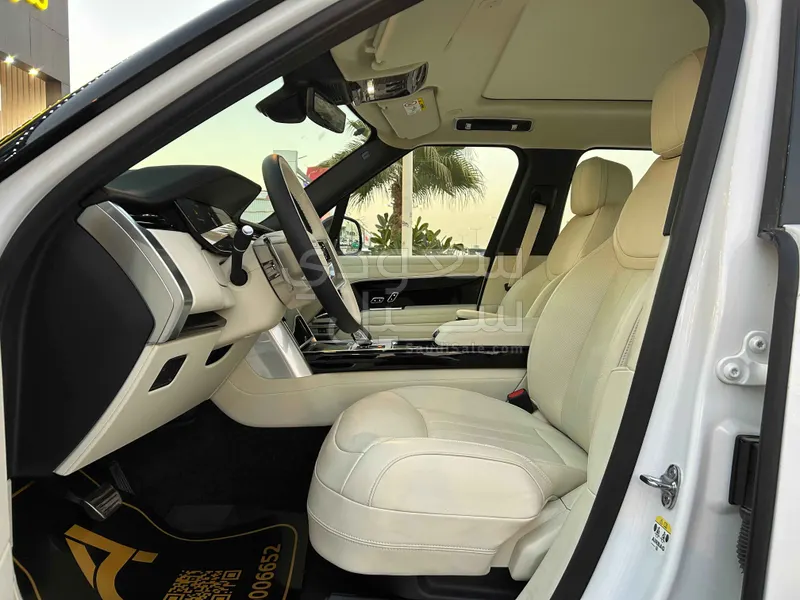 2025 لاند روفر رينج روفر اتش اس اي