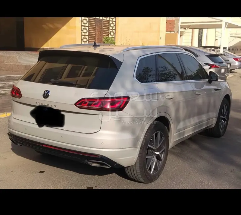 2023 فولكس واجن طوارق أر - لاين