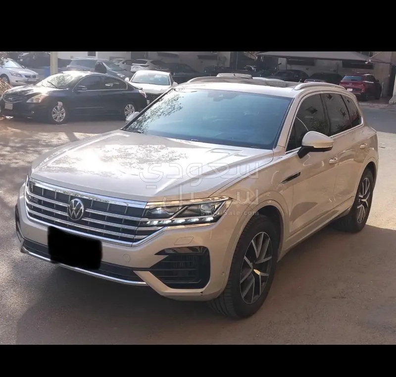 2023 فولكس واجن طوارق أر - لاين