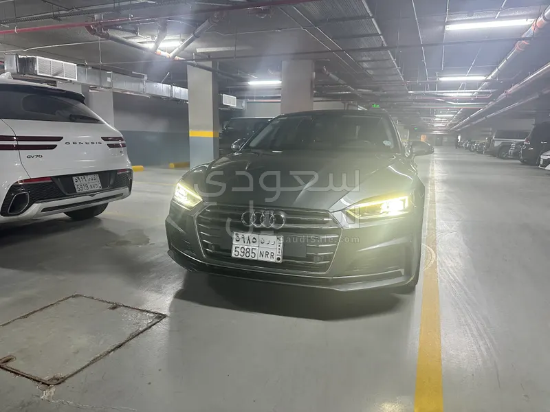 2018 اودي اي 5 40 تي اف اس اي اس لاين