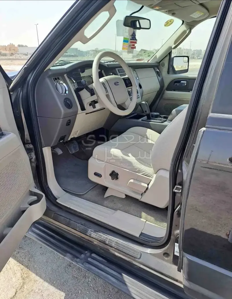 2013 فورد اكسبيديشن اي ال