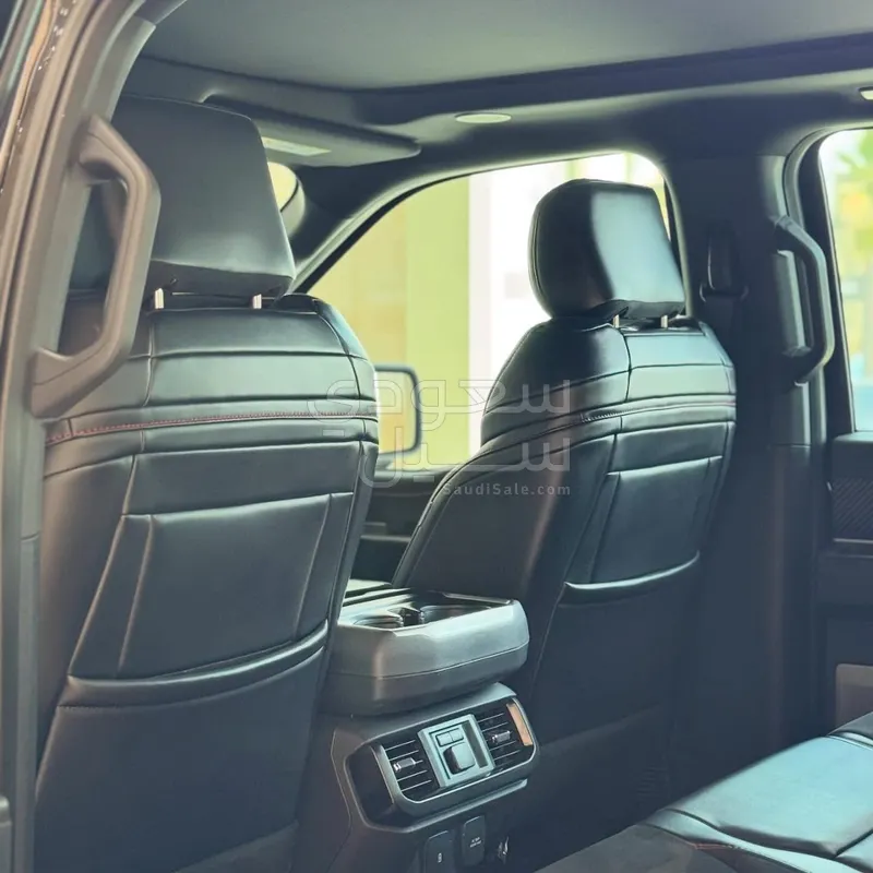 2023 فورد اف 150 رابتور