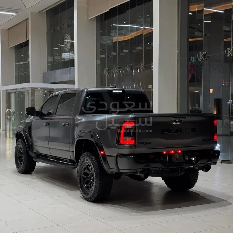 2023 دودج رام تي ار اكس