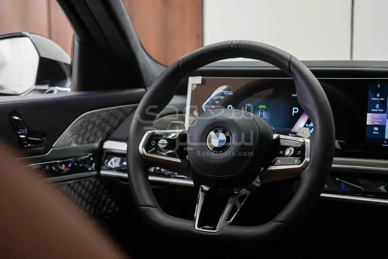 2025 بي ام دبليو الفئة اي