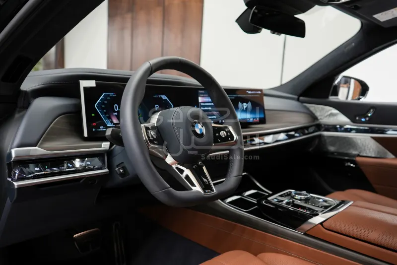 2025 بي ام دبليو الفئة اي