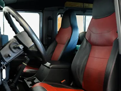 2016 لاند روفر ديفيندر 90