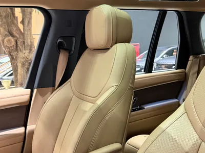 2025 لاند روفر رينج روفر اتش اس اي