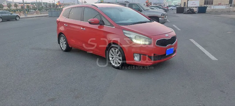 2014 كيا كارنز