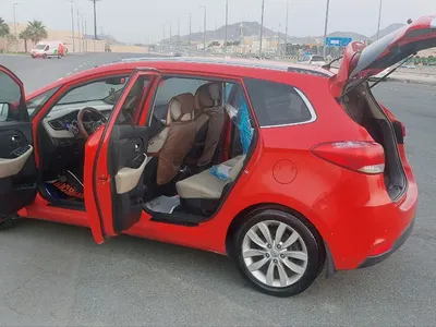 2014 كيا كارنز