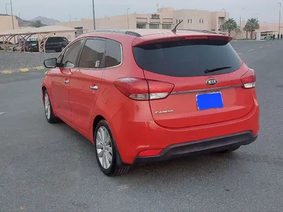 2014 كيا كارنز