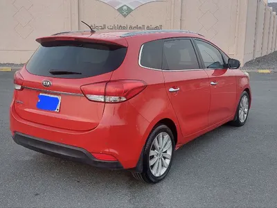 2014 كيا كارنز