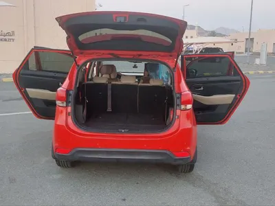 2014 كيا كارنز