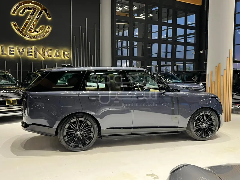 2025 لاند روفر رينج روفر فوج اس اي