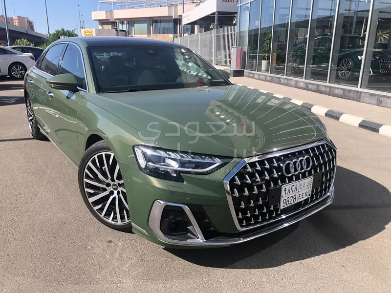 2023 اودي اي 8