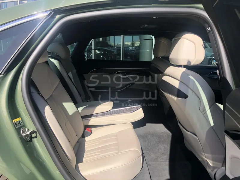 2023 اودي اي 8