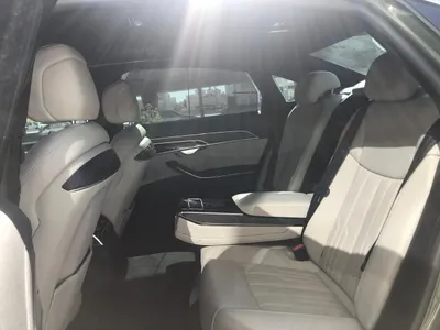 2023 اودي اي 8