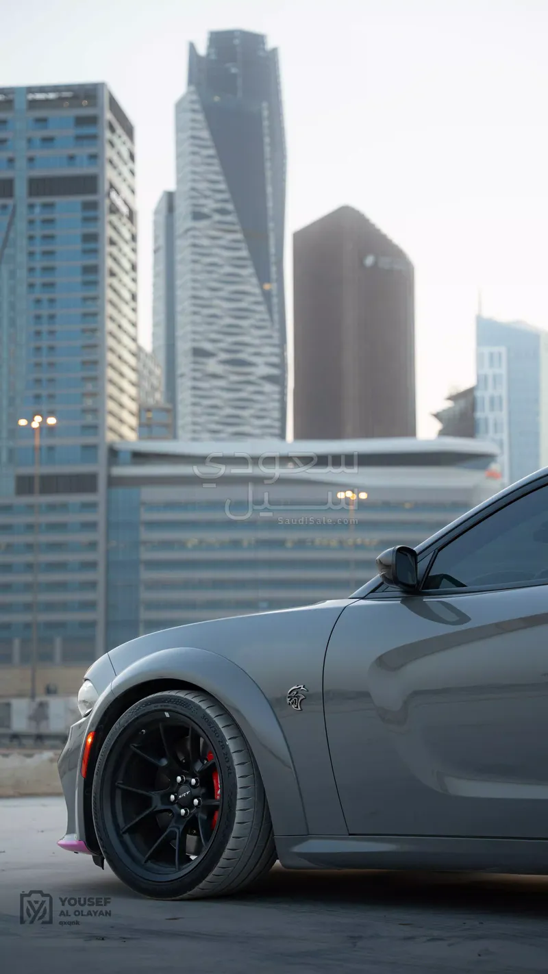 2023 دودج تشارجر اس ار تي هيلكات رد اي