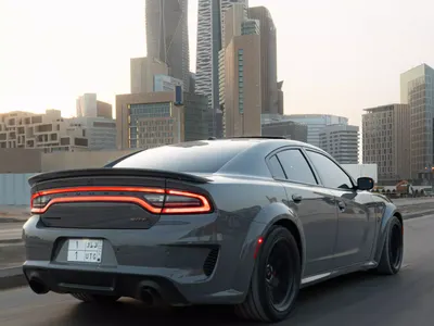 2023 دودج تشارجر اس ار تي هيلكات رد اي