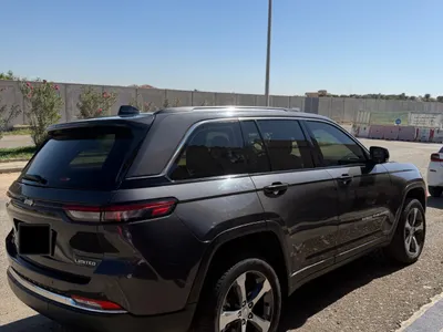 2023 جييب جراند شيروكي ليميتد