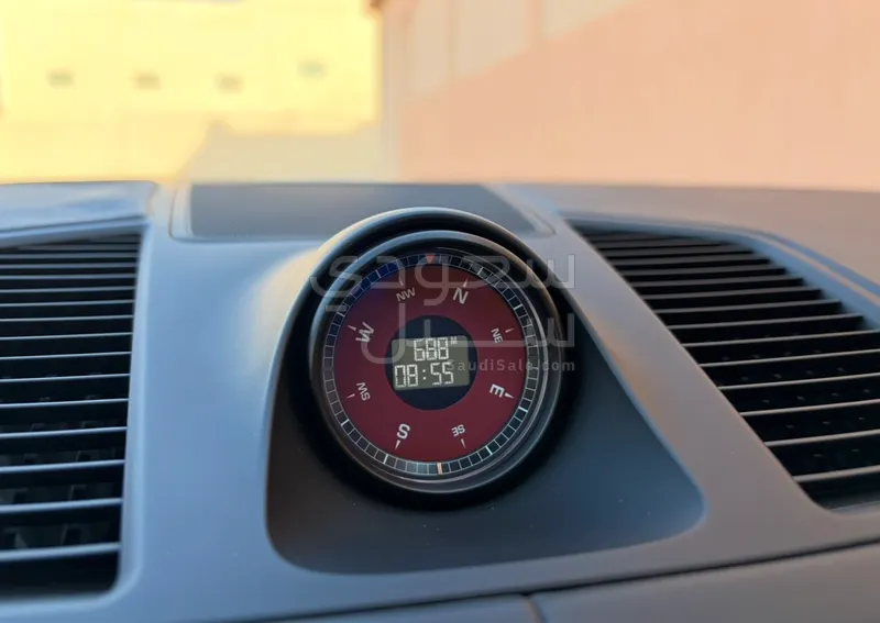 2023 بورش كايين بلاتينيوم اديشن