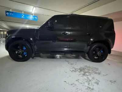 2024 لاند روفر ديفيندر اتش اس اي