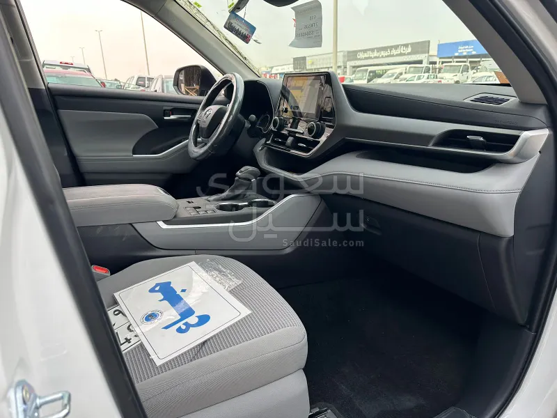 2025 تويوتا هايلاندر