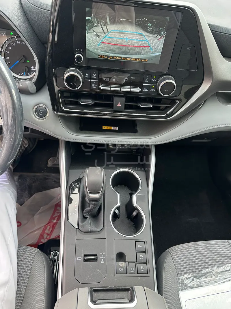 2025 تويوتا هايلاندر