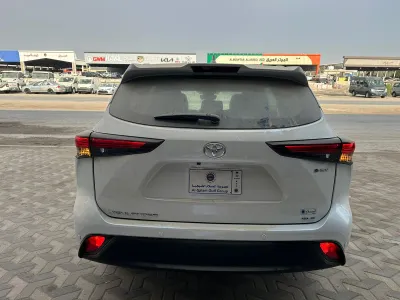 2025 تويوتا هايلاندر