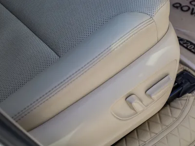 2024 تويوتا لاند كروزر جي اكس ار