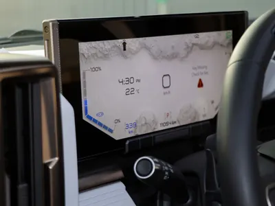 2024 جي ام سي همر اتش اي في