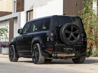 2025 لاند روفر ديفيندر اكس داينمك