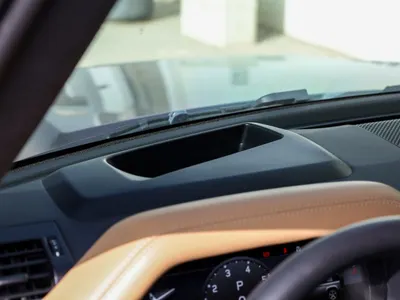 2025 لاند روفر ديفيندر اكس داينمك